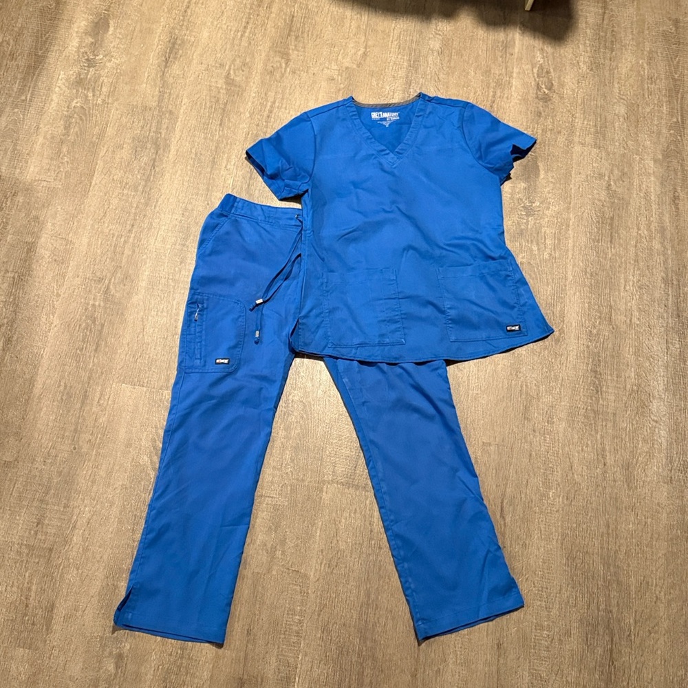 Greys Anatomy by BARCO Royal Blue Scrub Set.